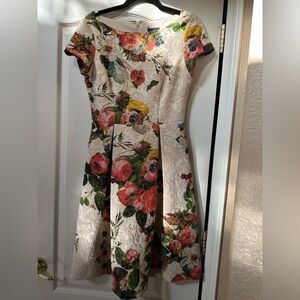 Adrianna Papell Floral Matelassé Fit & Flare Dress SZ 2
Formal Wedding Cocktail